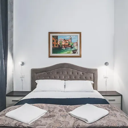 Bed & Breakfast Bulldog Station With Private Wc, Ac, Tv Mestre